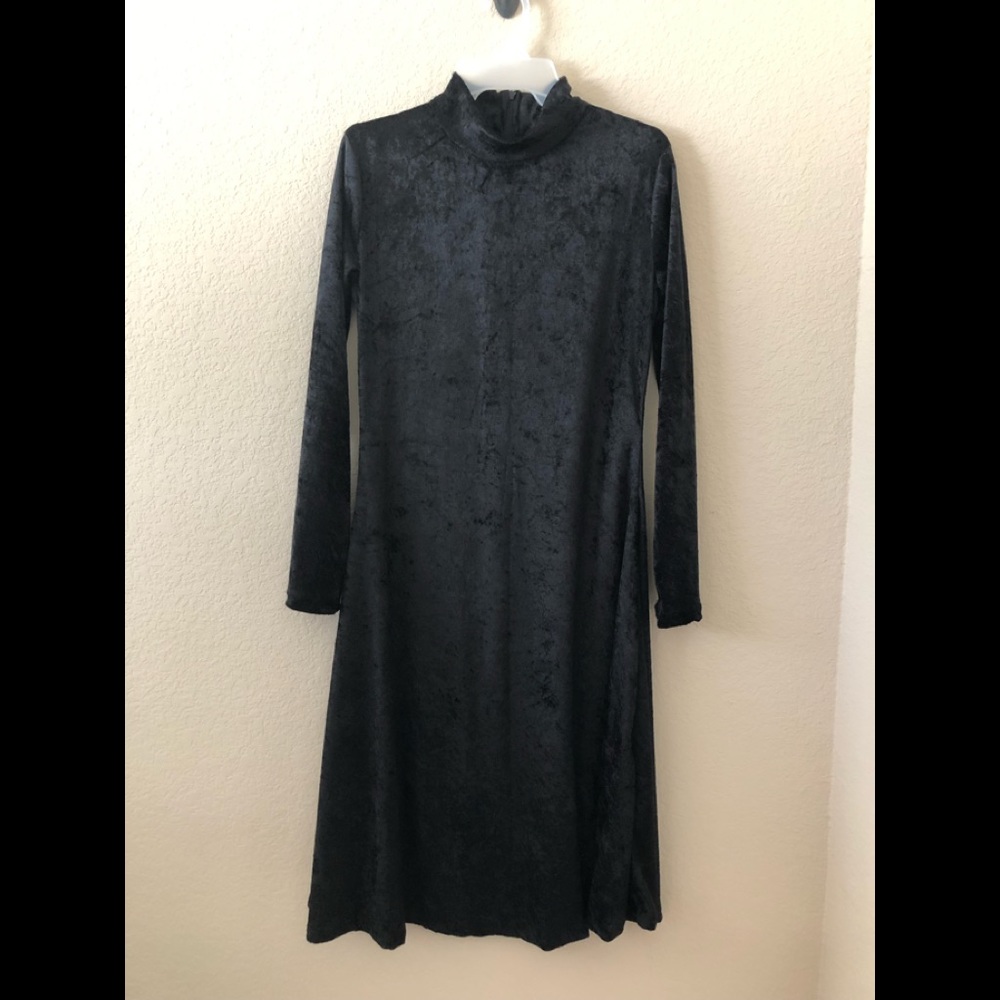 Crushed velvet dress